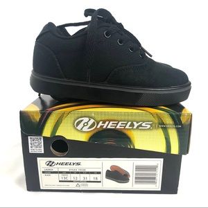 Boys Black Heelys